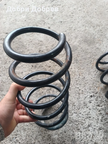 Предни Пружини Kayaba от Opel Astra H, снимка 2 - Части - 53463070