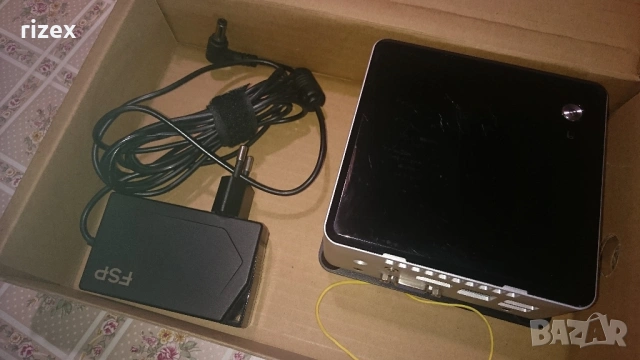 Мини компютър, снимка 2 - Работни компютри - 52501058