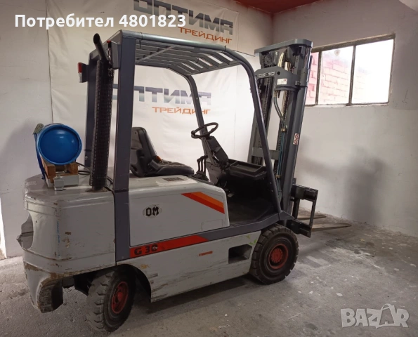 Газокар ОМ G30, снимка 2 - Подемници - 54248375