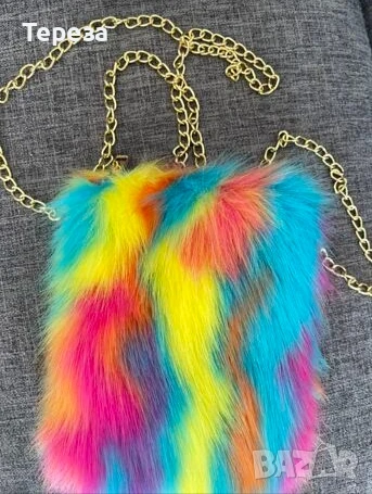 🆕 Пухкава чанта през рамо