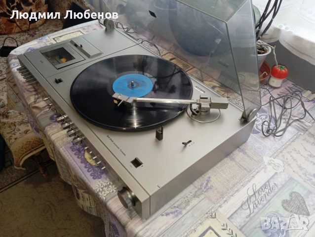 Комбо грамофон ,радио и касетофон Panasonic SG 2100, снимка 2 - Аудиосистеми - 53938333