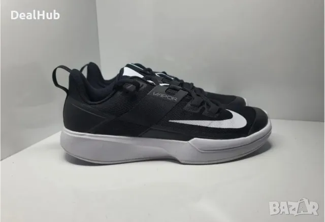 Маратонки Nike Vapor Lite

Чисто нови без кутия.

Размер 42 стелка 26.5 см.

Цена 109 лв., снимка 1 - Маратонки - 47881149