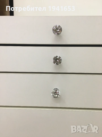 Продавам бял шкаф, изработен по поръчка, снимка 3 - Шкафове - 53808438