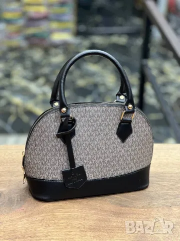 чанти michael kors , снимка 10 - Чанти - 48551439