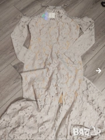 Елегантна Бутикова Рокля 