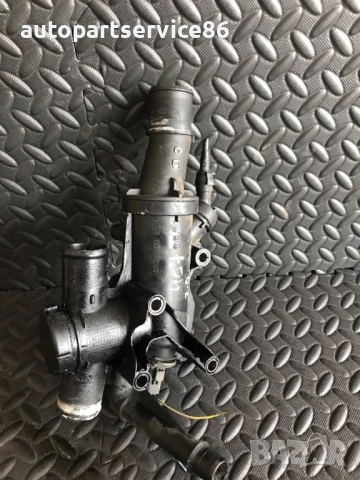 Капак на термостат за Citroen, Peugeot 407 2.0 HDI (2003-2008) 9656182980, снимка 2 - Части - 53733785