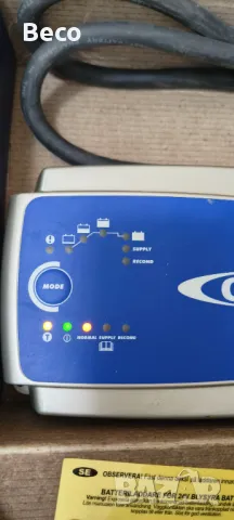 Зарядно устройство за акумулатор СТЕК МХТ 14, снимка 5 - Аксесоари и консумативи - 49486652