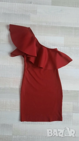 Стилна червена рокля , снимка 5 - Рокли - 52532116