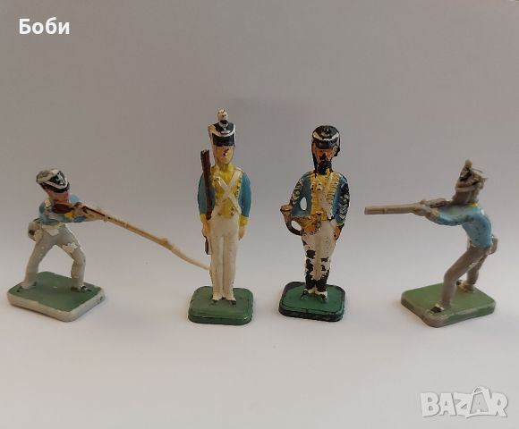 Стари Пластмасови Фигурки Наполеонови Войници, снимка 1