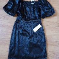 Елегантна черна рокля, снимка 1 - Рокли - 45413134