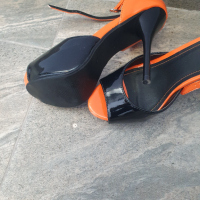Обувки , снимка 10 - Дамски обувки на ток - 45047785