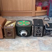 Четири стари фотоапарата, снимка 1 - Антикварни и старинни предмети - 45180900