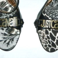 JUST CAVALLI оригинални НОВИ 37-37,5, снимка 9 - Дамски елегантни обувки - 45898632