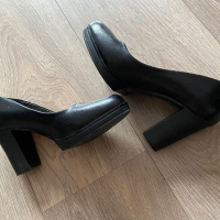 Елегантни обувки на ток Tendenz, снимка 2 - Дамски обувки на ток - 45011365