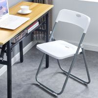 Сгъваем стол, снимка 2 - Столове - 45256158