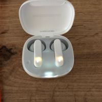 JBL безжични слушалки, снимка 1 - Слушалки, hands-free - 45413168