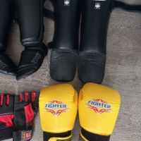 боксови ръкавици протектори за крака , снимка 1 - Бокс - 45096483