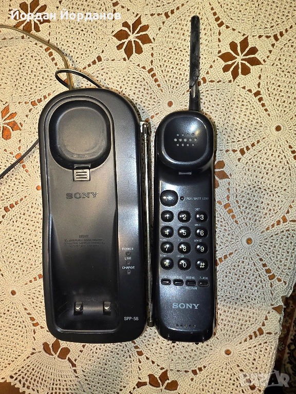 Продавам японски телефон Сони, снимка 1