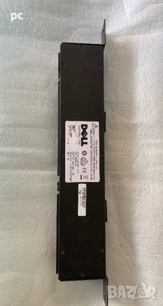 Дистрибутор на захранване 1U за сървърно / PDU Dell 12 гнезда със защита, снимка 1