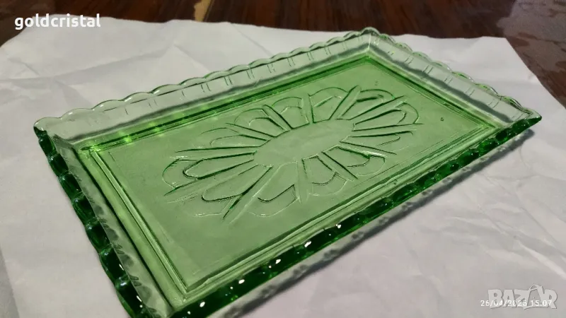 старо стъклено плато цветно зелено стъкло , снимка 1