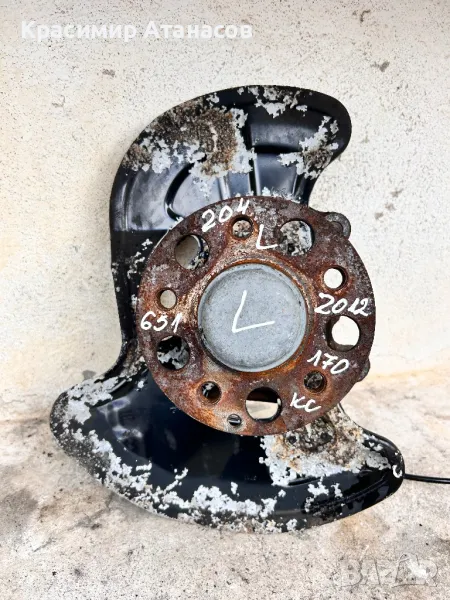 Шенкел главина преден ляв  за Мерцедес ц-класа w204. 2.2 Cdi. 170кс. 2012г, снимка 1