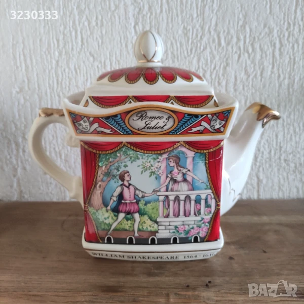 Порцеланов чайник Ромео и Жулиета, снимка 1