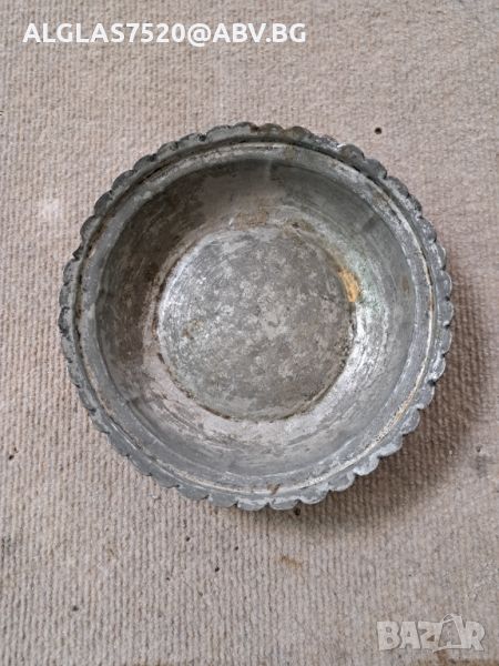 Стара медна, калайдисана чиния, снимка 1