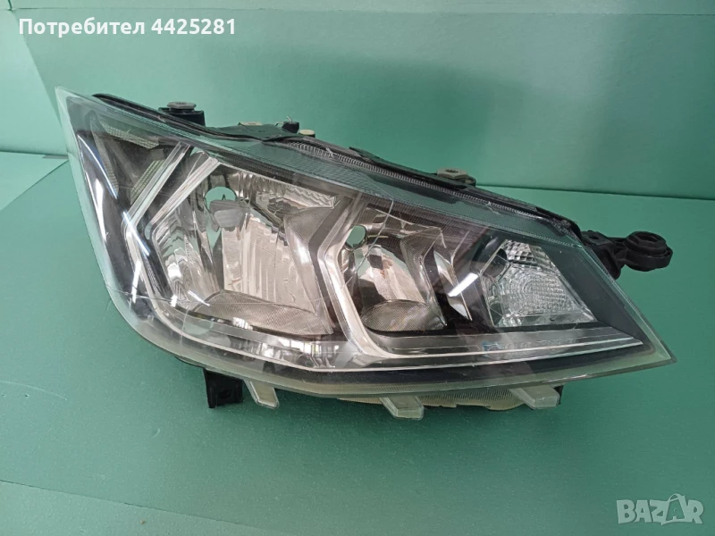фар десен Seat Ibiza 2017-2023 г. #1032V, снимка 1