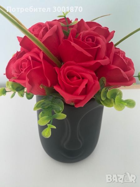 Аранжирани сапунени рози в кутии букет в кутия подарък цветя, снимка 1