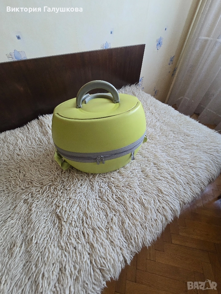 2 различни вида чанти, снимка 1