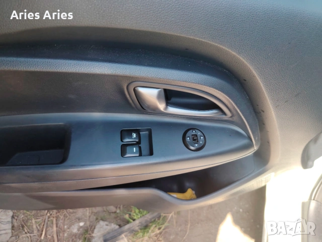 Kia Rio 1,3 i , Кия Рио на части! Май 2013, снимка 7 - Автомобили и джипове - 53891334