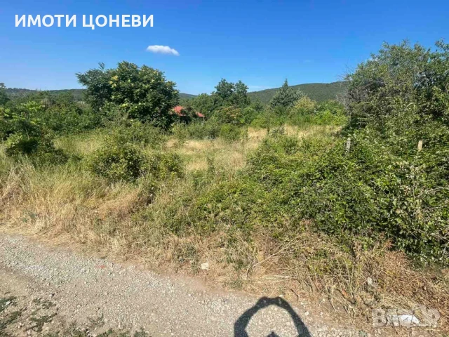 Продава се парцел