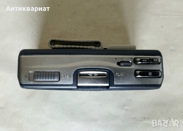 AIWA GM100 преносим стерео касетофон (WALKMAN), снимка 3 - Радиокасетофони, транзистори - 54099402