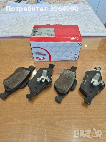 Чисто нови накладки за Рено Лагуна 2 2001/2005г 