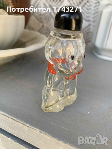 Собачка  шишенце от детски парфюм /одеколон/ с кученце от СССР , снимка 3 - Колекции - 51711208