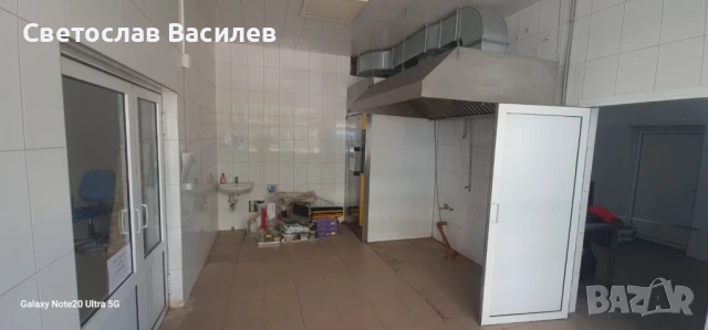 Търговски обект 120 кв.м на главен булевард в ж.к. Младост II, снимка 12 - Магазини - 51326041