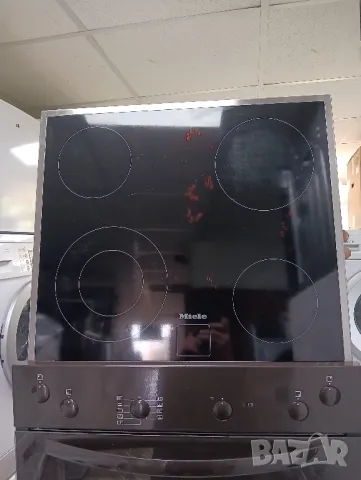 Кафява печка за вграждане Миеле Miele с две години гаранция!, снимка 4 - Печки, фурни - 50040320