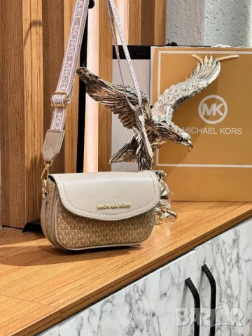 дамски чанти guess michael kors , снимка 11 - Чанти - 46887634