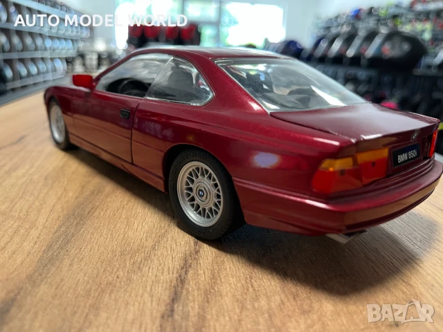 REVELL метален колекционерски модел количка BMW 850 Ci г. 1:18 мащаб, снимка 3 - Колекции - 51226968