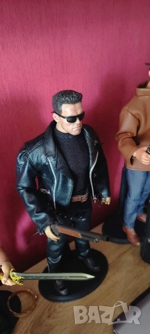Премиум Екшън фигура на Арнолд Terminator800,30 см, снимка 14 - Колекции - 53680958
