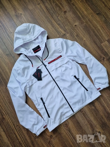 Страхотно мъжко яке ветровка PRADA размер S и L, снимка 2 - Якета - 53389149