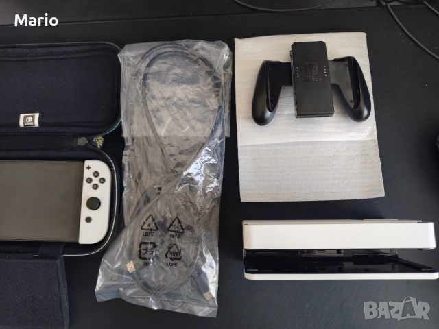 Nintendo Switch OLED, снимка 3 - Nintendo конзоли - 54065587