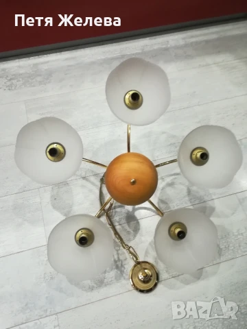 Полилей 5 крушки-дърво,стъкло и метал/Австрия , снимка 2 - Полилеи - 50731985