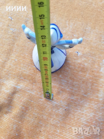 Порцеланова статуетка фигурка Холандска девойка , снимка 5 - Антикварни и старинни предмети - 53865781