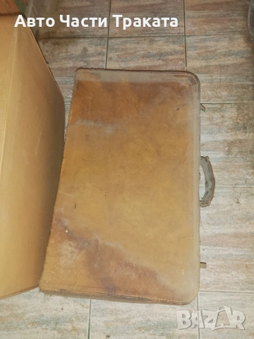 Стари куфари, снимка 2 - Антикварни и старинни предмети - 54171154