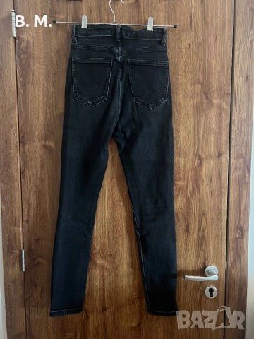 Дамски дънки Zara 34, снимка 2 - Дънки - 52096755
