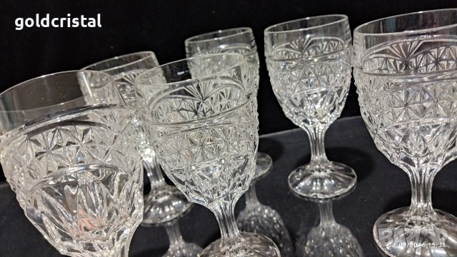 Ретро кристални чаши за вино , снимка 5 - Антикварни и старинни предмети - 23832450