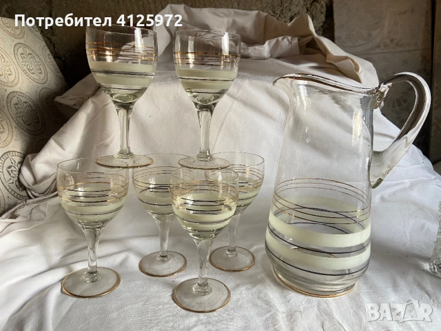 Стъклен соц керамичен сервиз за вино - кана и 6 броя чаши на столче 