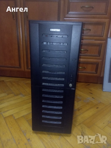 Компютърна кутия/ Сървърна кутия, снимка 4 - Захранвания и кутии - 52682146