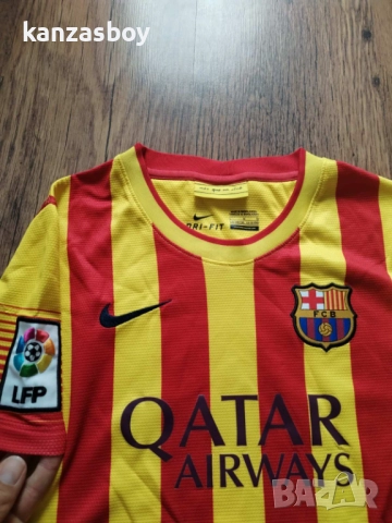 NIKE BARCELONA 2013-14 - юношеска футболна тениска 147-158см., снимка 2 - Детски тениски и потници - 51683405